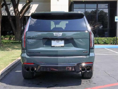 2025 Cadillac Escalade V-Series