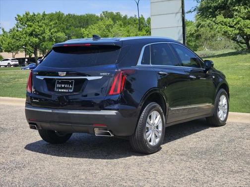 2022 Cadillac XT5 Luxury