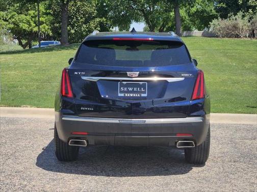 2022 Cadillac XT5 Luxury