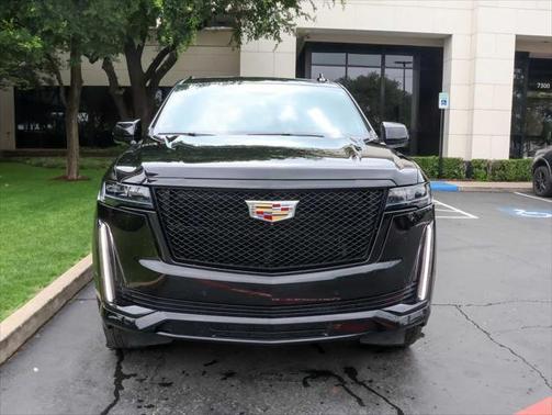 2023 Cadillac Escalade Sport Platinum