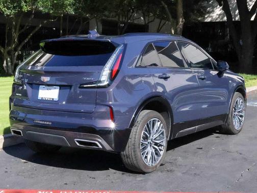 2024 Cadillac XT4 Sport