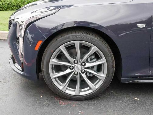 2025 Cadillac CT5 Sport