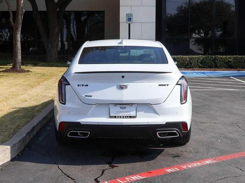 2025 Cadillac CT4 Luxury RWD