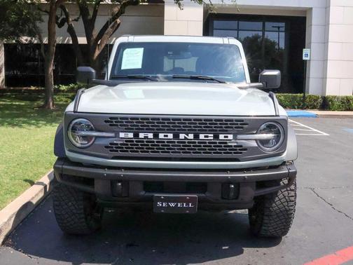 2022 Ford Bronco Badlands
