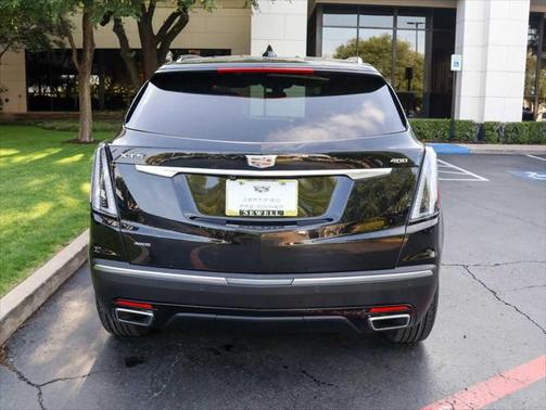 2022 Cadillac XT5 Sport