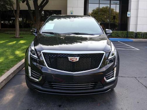 2022 Cadillac XT5 Sport