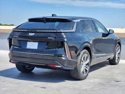 2025 Cadillac LYRIQ Luxury w/1SD