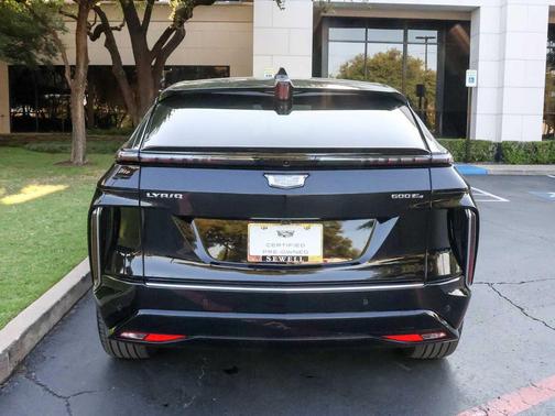 2024 Cadillac LYRIQ Luxury
