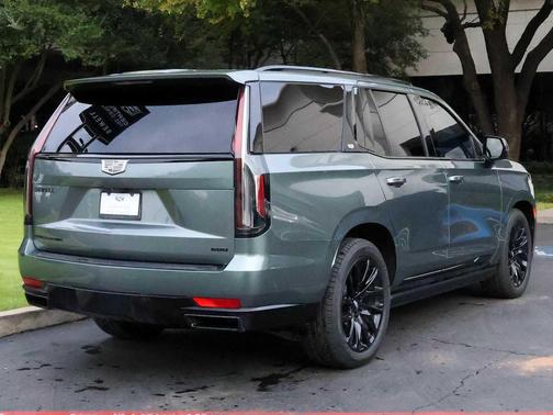 2024 Cadillac Escalade Sport Platinum