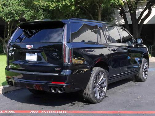 2026 Cadillac Escalade ESV V-Series
