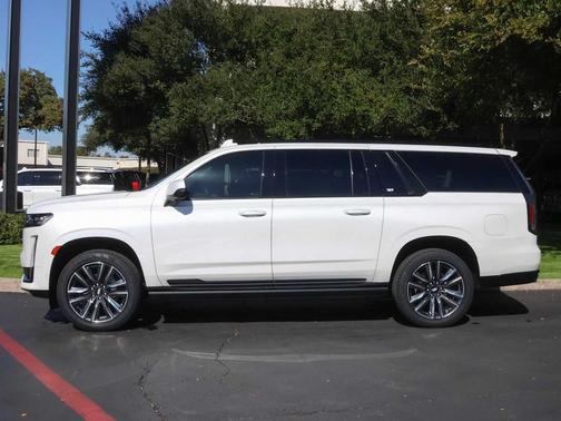 2023 Cadillac Escalade ESV Sport Platinum
