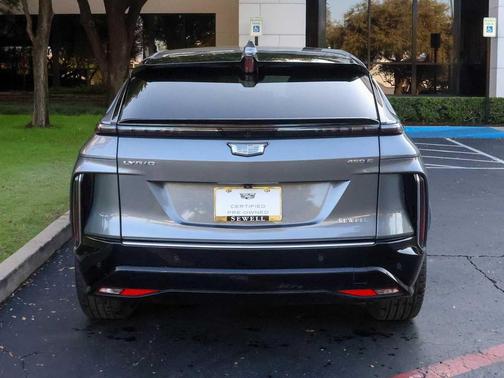 2023 Cadillac LYRIQ Luxury