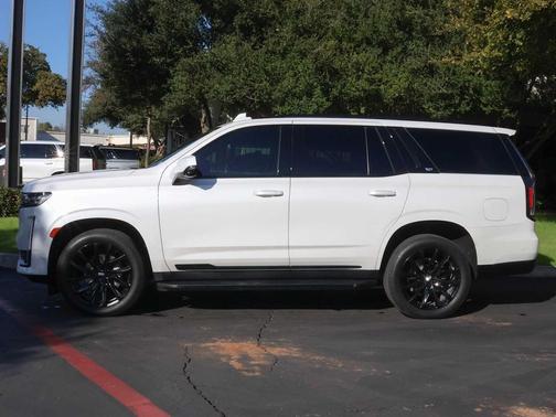 2022 Cadillac Escalade Sport