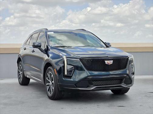 2025 Cadillac XT4 Sport