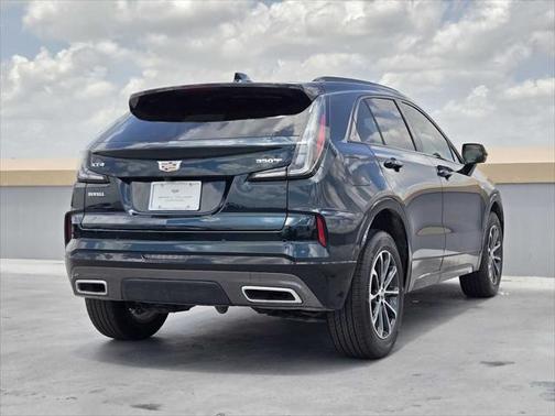 2025 Cadillac XT4 Sport
