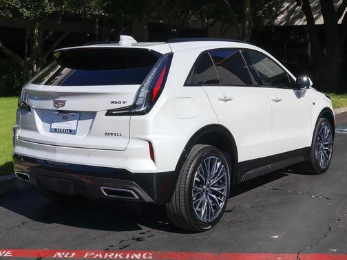 2024 Cadillac XT4 Sport