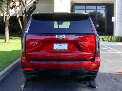 2024 Cadillac Escalade Sport Platinum