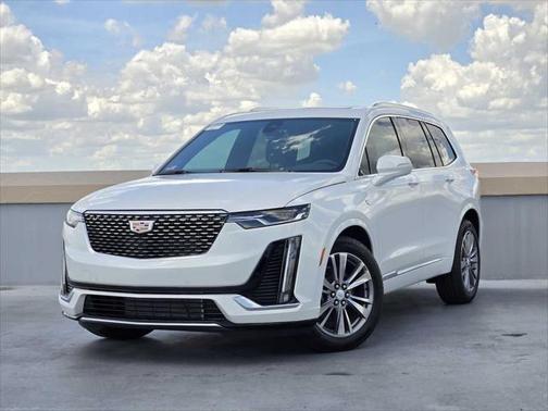 2025 Cadillac XT6 Premium Luxury FWD