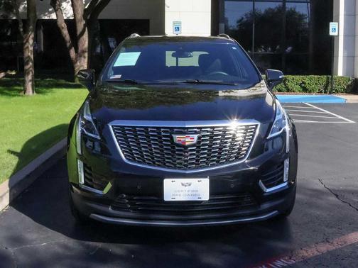 2022 Cadillac XT5 Premium Luxury