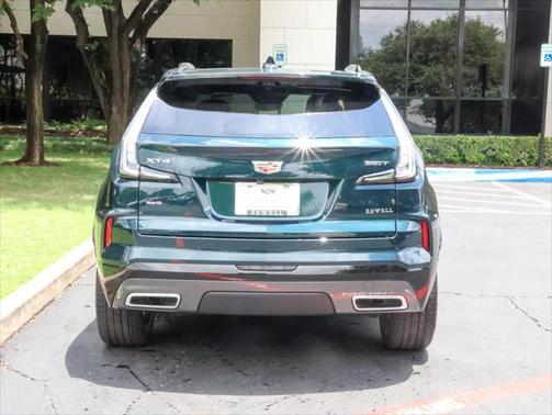 2024 Cadillac XT4 Sport