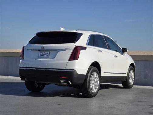 2025 Cadillac XT5 Luxury