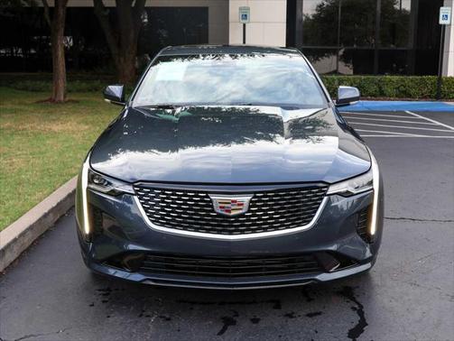 2022 Cadillac CT4 Premium Luxury