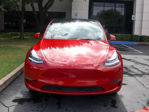 2023 Tesla Model Y AWD