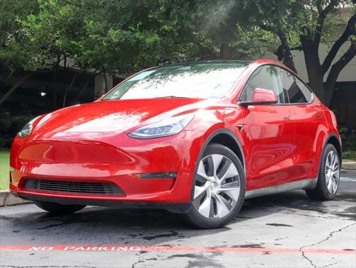 2023 Tesla Model Y AWD