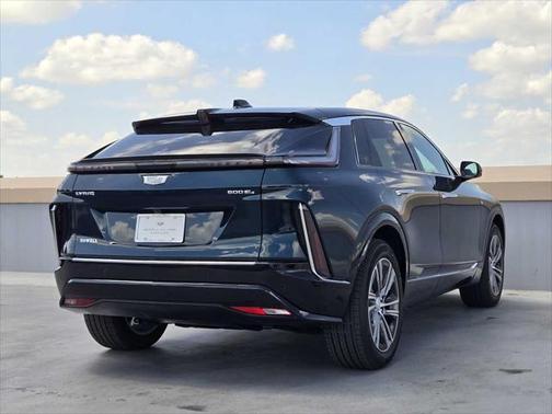 2025 Cadillac LYRIQ Luxury w/1SC