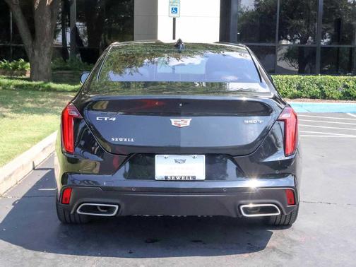 2023 Cadillac CT4 Premium Luxury