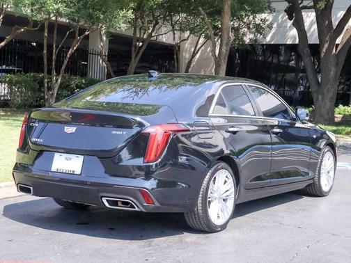 2023 Cadillac CT4 Premium Luxury