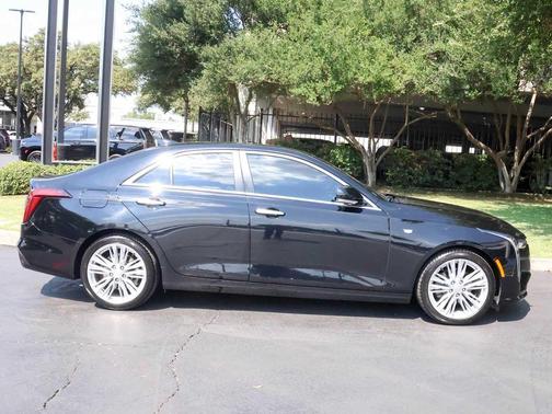 2023 Cadillac CT4 Premium Luxury