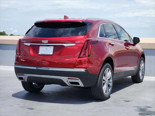 2025 Cadillac XT5 Premium Luxury