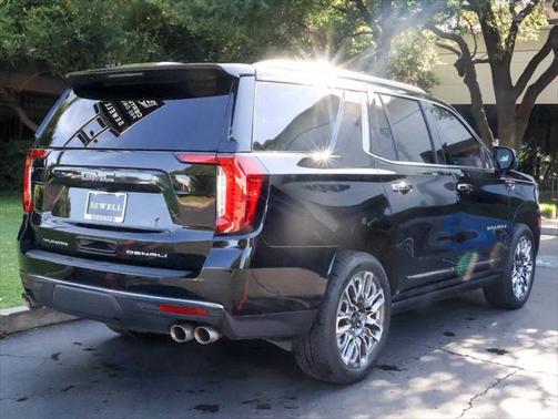 2023 GMC Yukon Denali Ultimate