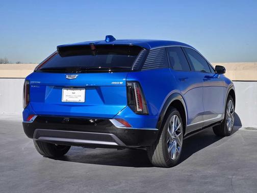 2026 Cadillac OPTIQ Luxury