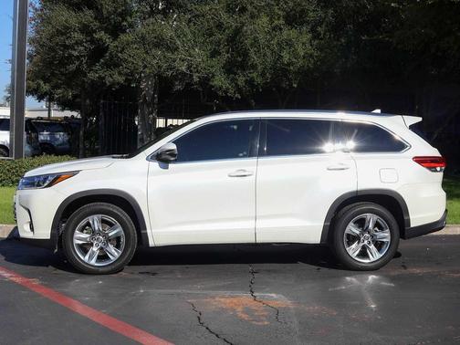 2018 Toyota Highlander Limited