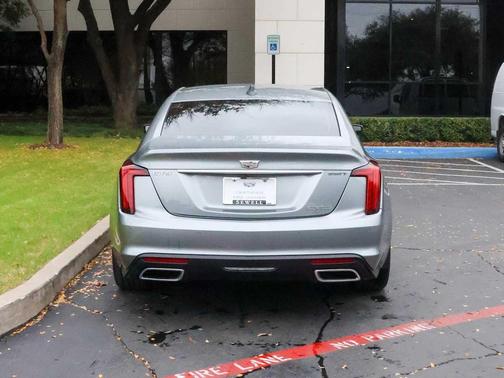 2023 Cadillac CT5 Luxury