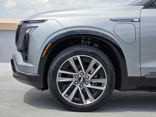 2026 Cadillac VISTIQ Sport