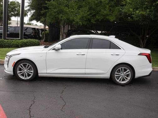 2023 Cadillac CT4 Luxury