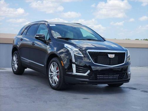 2025 Cadillac XT5 Sport