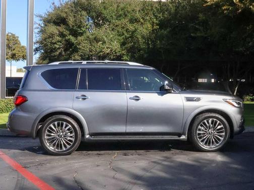 2021 INFINITI QX80 SENSORY