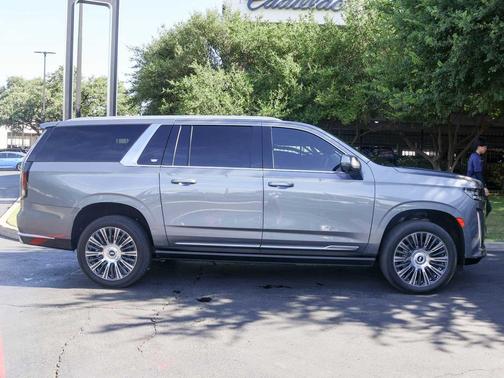 2021 Cadillac Escalade ESV Premium Luxury Platinum