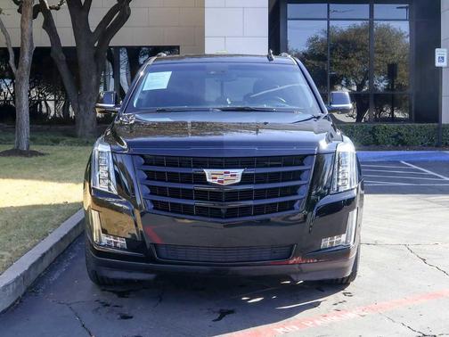 2020 Cadillac Escalade Luxury