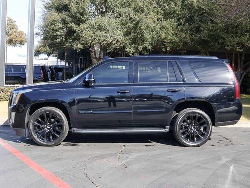 2020 Cadillac Escalade Luxury