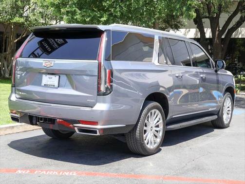 2021 Cadillac Escalade ESV Premium Luxury