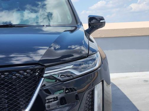 2025 Cadillac XT6 Sport AWD