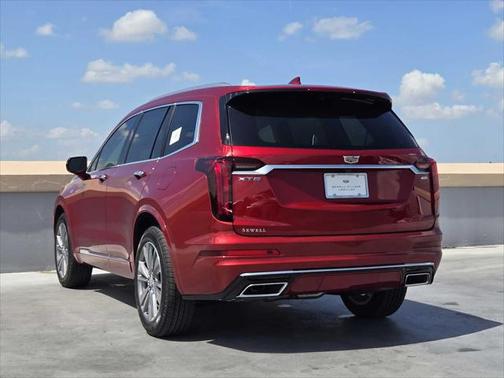 2025 Cadillac XT6 Premium Luxury FWD