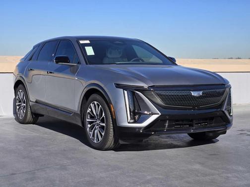 2025 Cadillac LYRIQ Sport