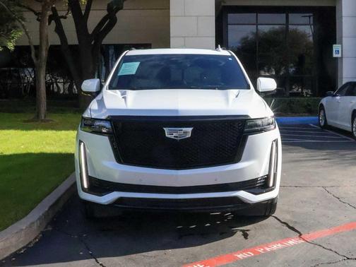 2023 Cadillac Escalade Sport