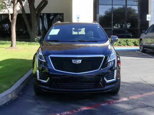 2022 Cadillac XT5 Sport